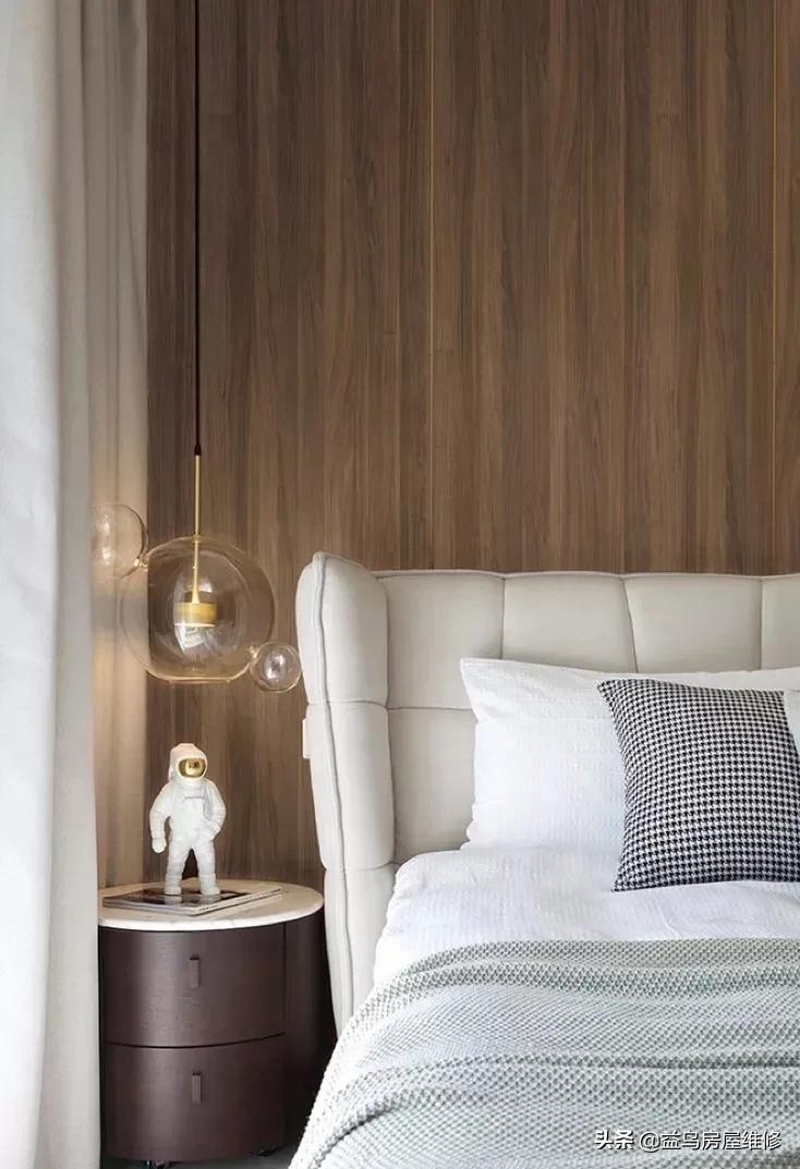 墙面材料有问题,乳胶漆墙面修复要怎样打砂皮