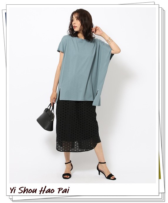 蓝色给人凉爽的感觉是什么心理,夏天蓝色衣服怎么搭配好看