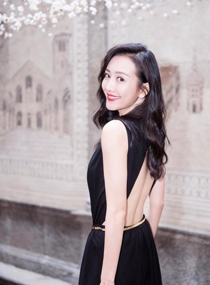 王鸥最惊艳的穿红裙,王鸥早期中央台