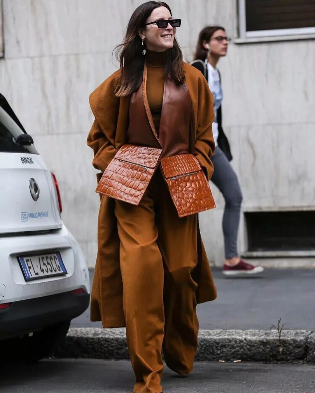 ​在选包这件事上，认真你就赢了