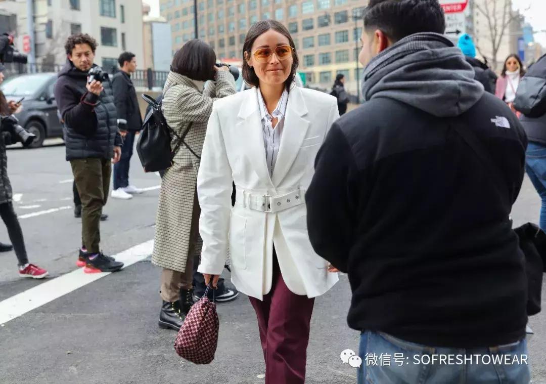 穿优衣库的人审美,优衣库怎么穿才能更时尚