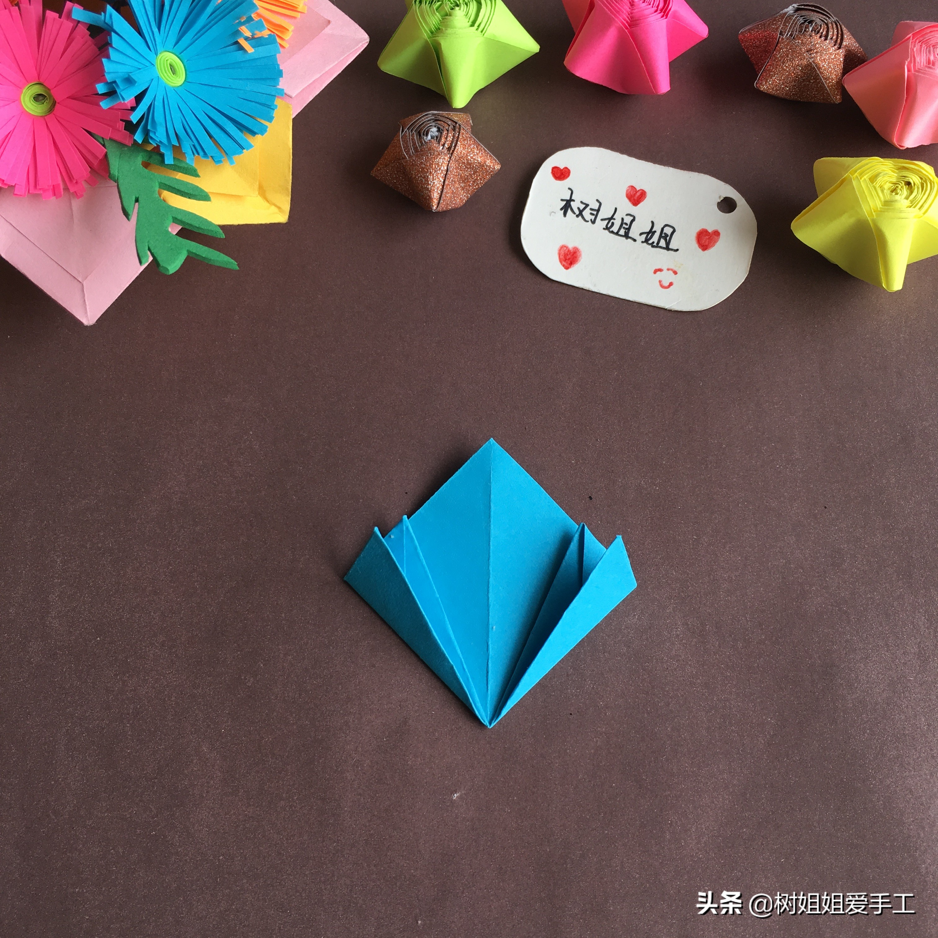 樱花花球简单折纸,简单的樱花球折纸