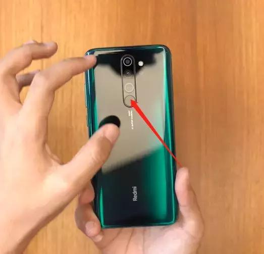 Redmi这款只卖1399元的6400w像素手机到底怎么样？