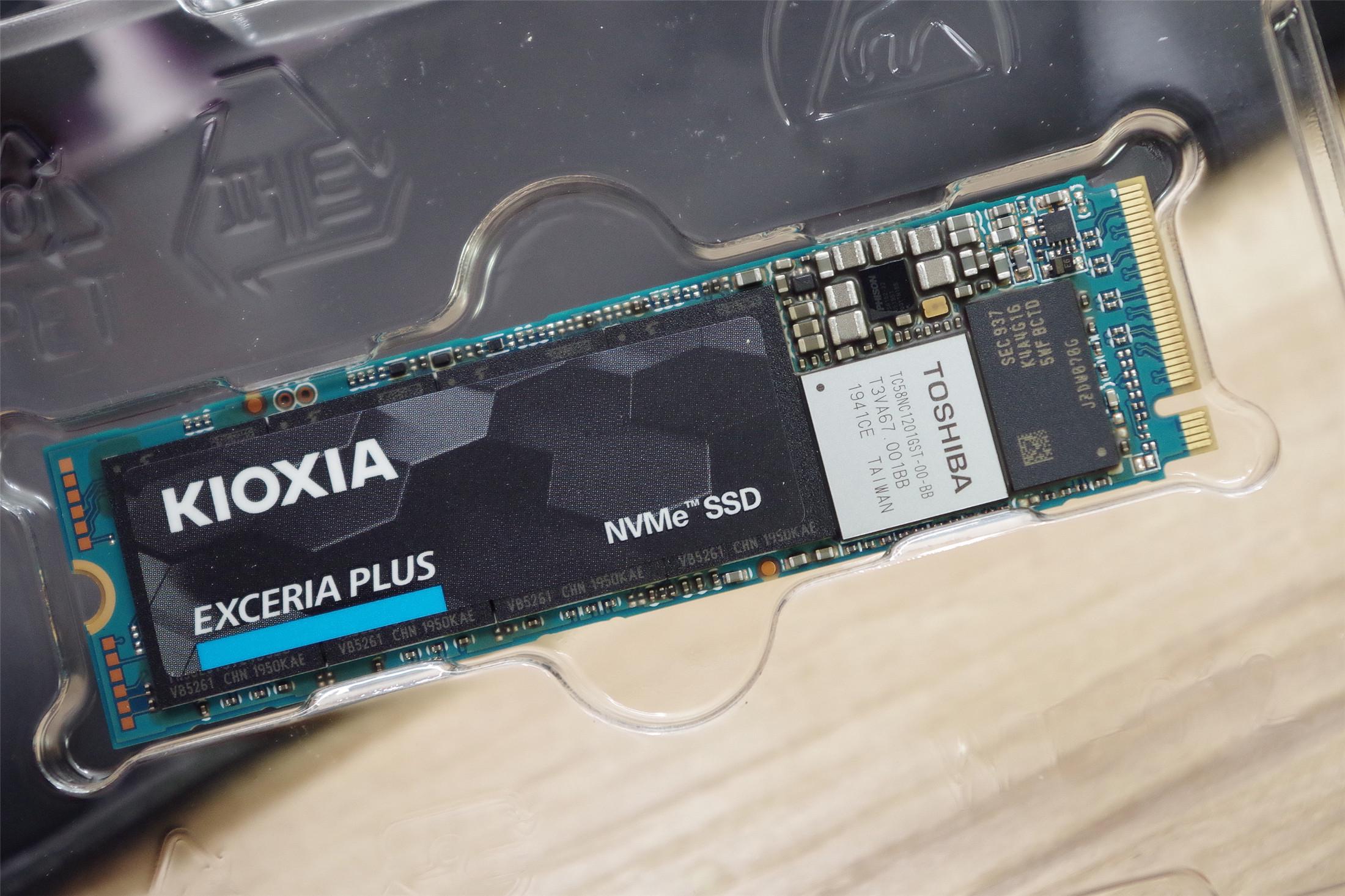 东芝存储更名铠侠,东芝rc10硬盘怎么样