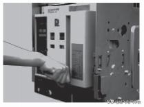 万能断路器ir4故障处理,万能式断路器故障e1