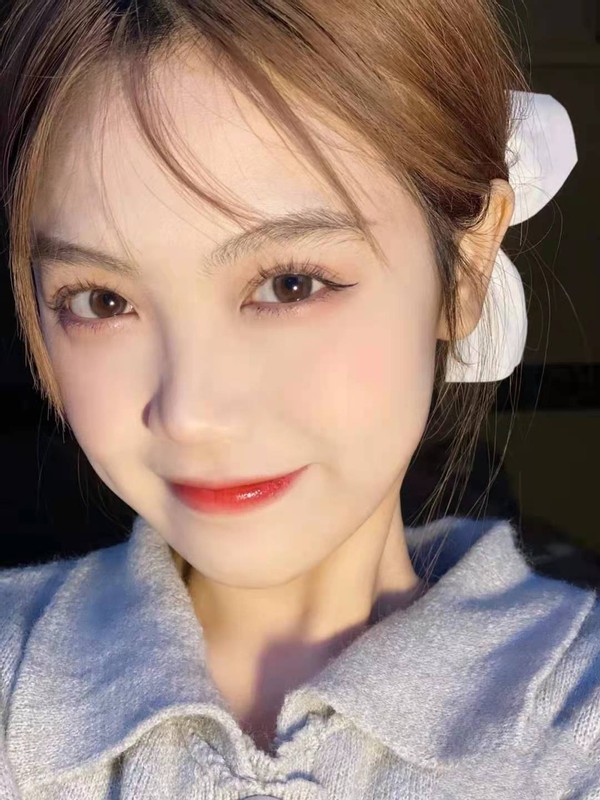 馥蕾诗适合多大年龄用,馥蕾诗适合十八岁的女孩吗