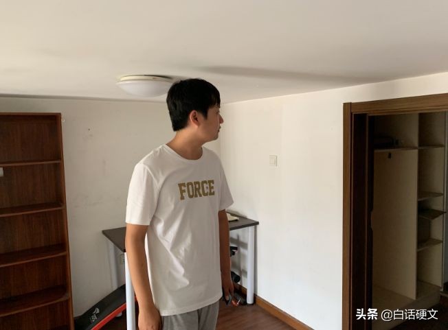 两区交界的路,两区交界处路况相差甚远