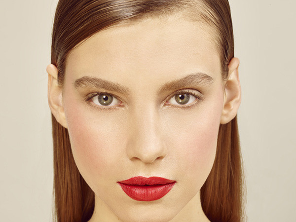 初学者化妆推荐粉底液,初学者怎么选合适的粉底液