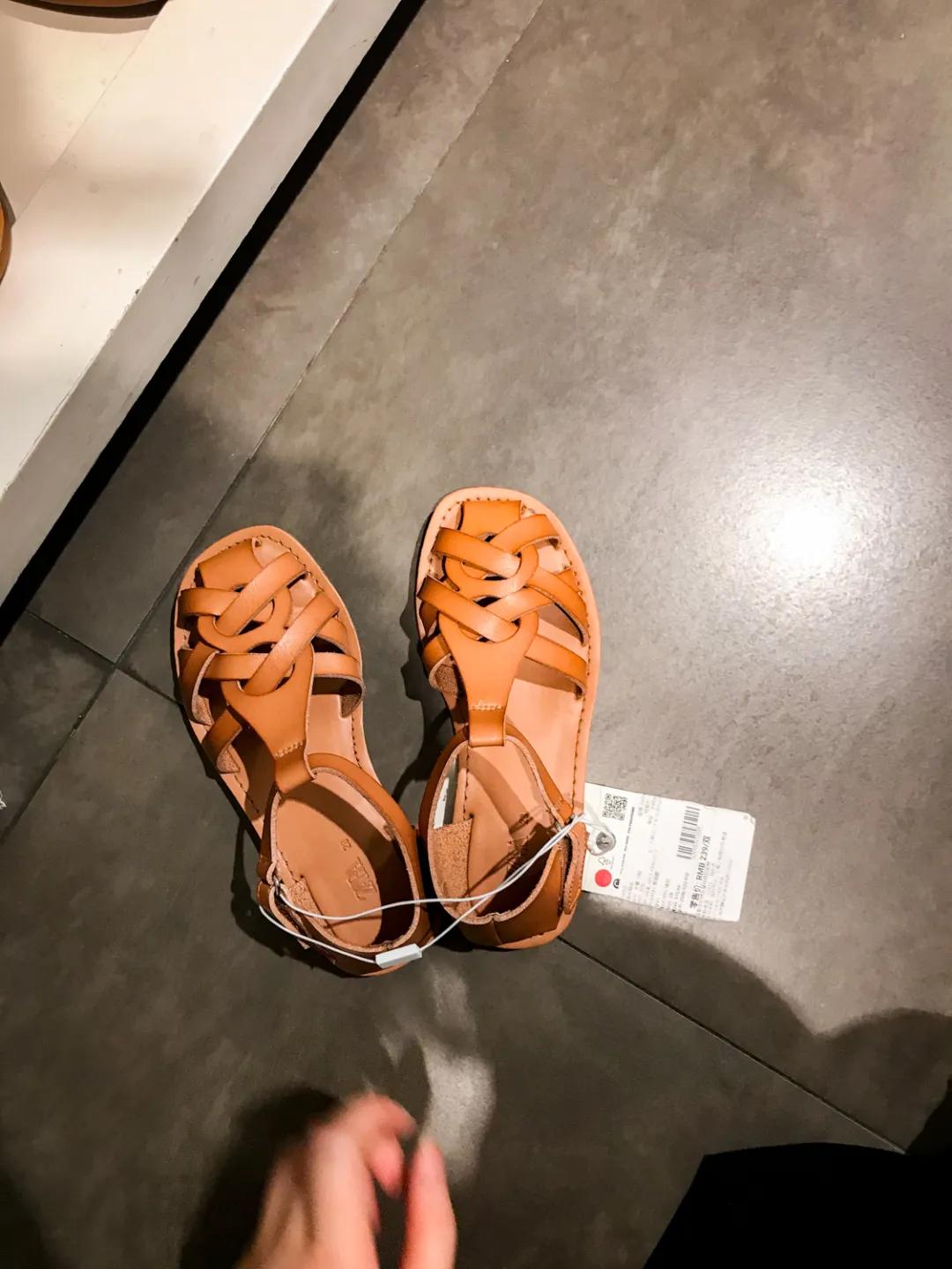 关爱孩子从鞋子开始,关爱宝宝从脚开始