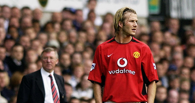 老特拉福德为罗纳尔多鼓掌,罗纳尔多3球