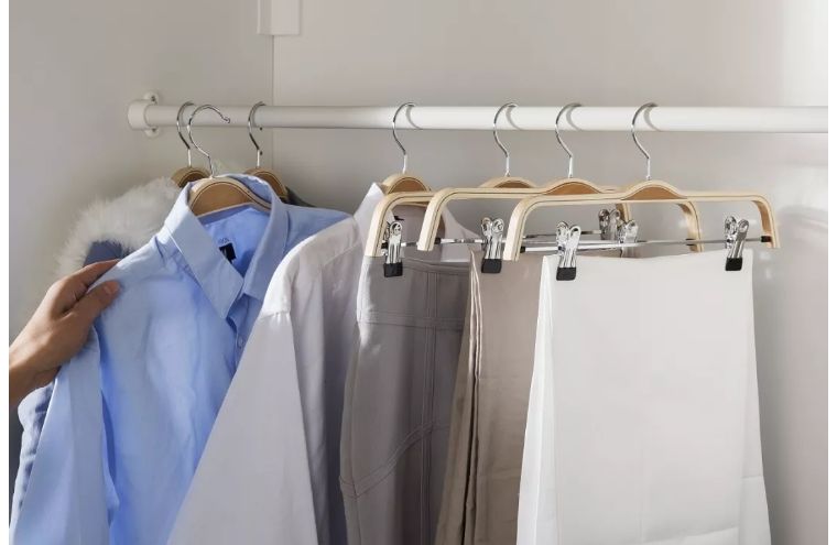 阳台上有必要安装拖把池吗,阳台弄拖把池实用还是洗手池实用