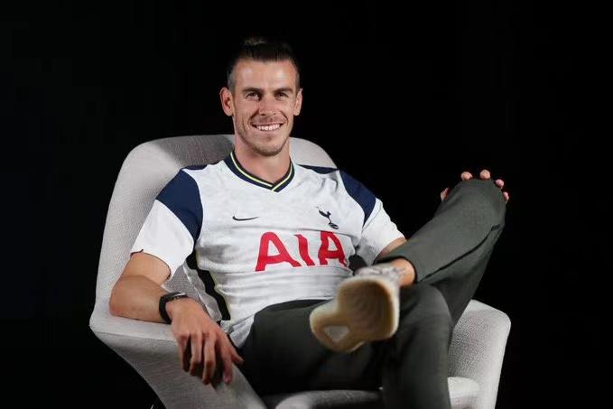 贝尔皇马巴萨,英超排名奖