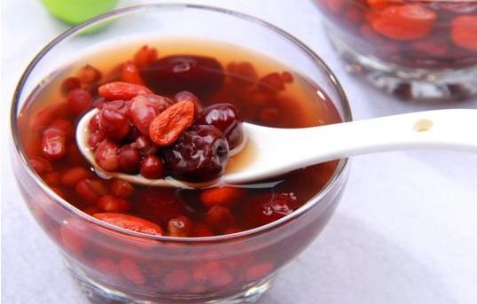 经期如何提高妇科抵抗力,妇科专家月经紊乱