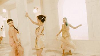 金泫雅同款粉色包,南韩小野马金泫雅troublemaker