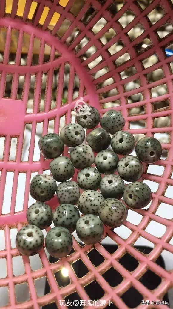 盘珠子盘完卖多少钱,全玉化星月单圈