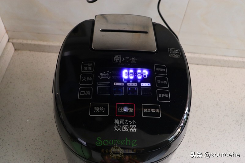 蛋炒饭记住3大黄金法则，米饭在锅中跳舞，粒粒分明，润而不腻