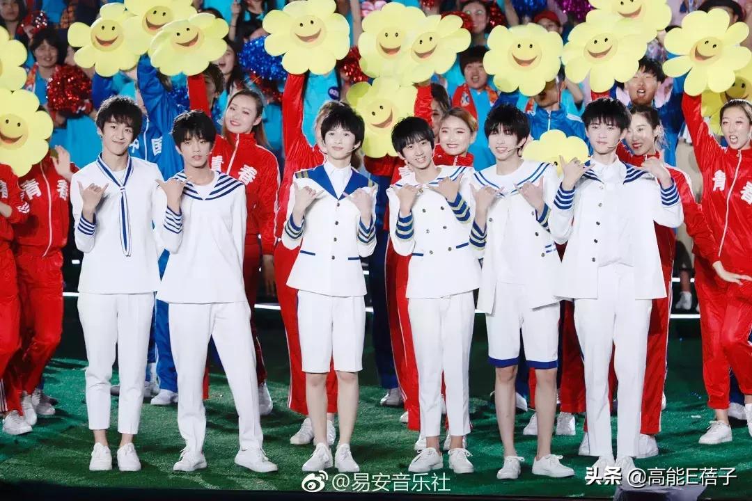 tf家族和李飞,tf家族三代李飞回忆杀