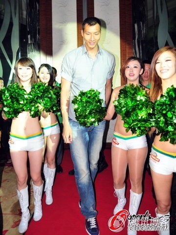 13年热爱与坚持，北京奥运篮球宝贝，打造山东第一职业啦啦队