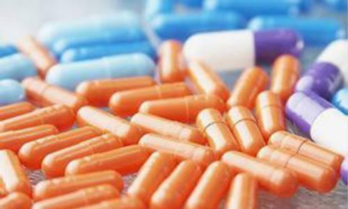 父亲40年使企业上市，儿子4年败掉40亿家产，富二代犯起错有多可怕