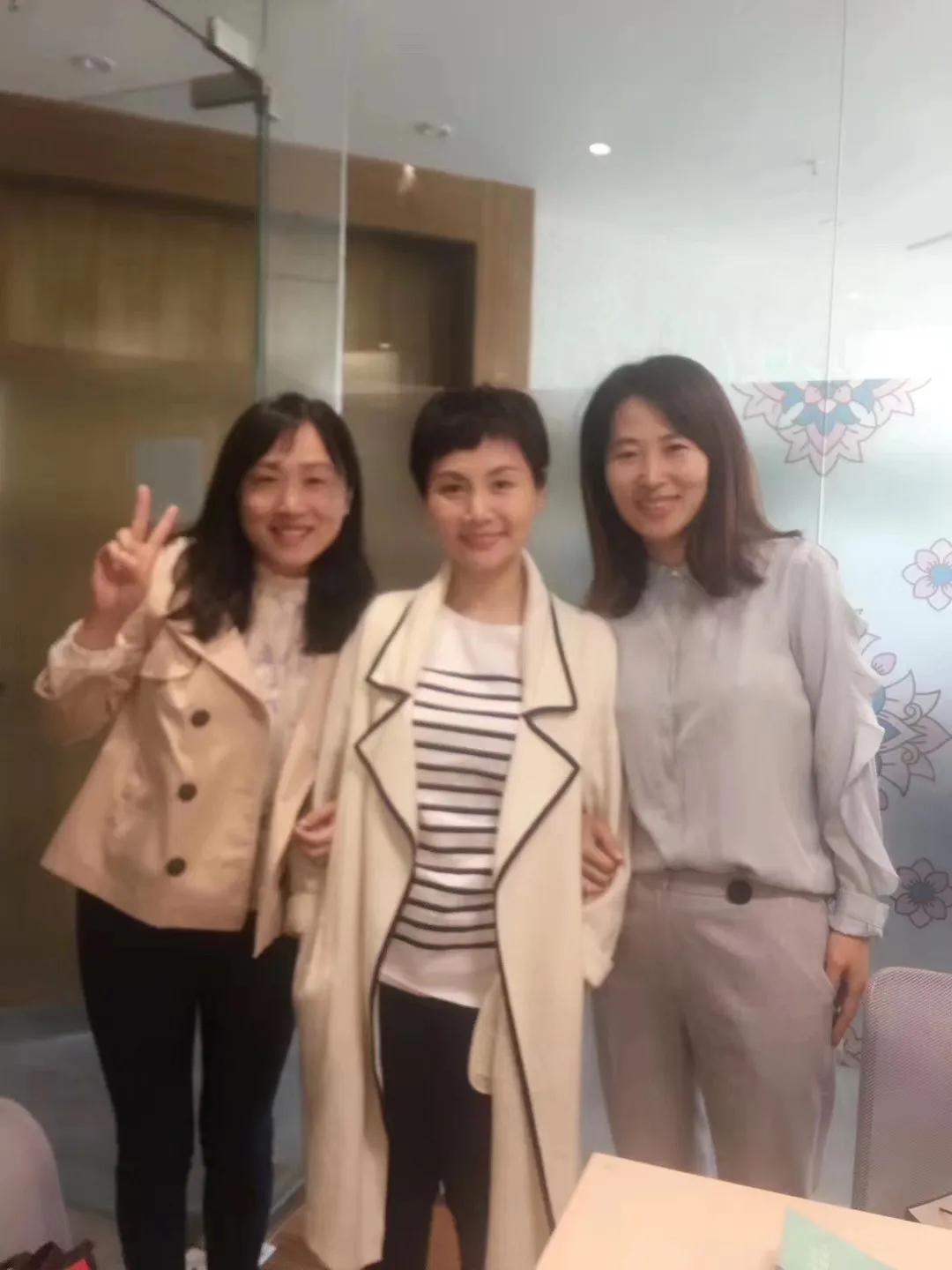 闺蜜奇怪的组合,闺蜜间奇奇怪怪的默契