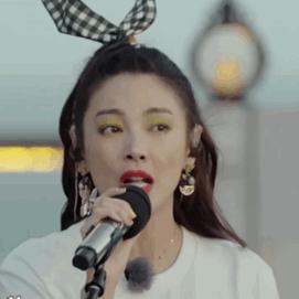 你的五官看起来很好画,你的五官是什么风格