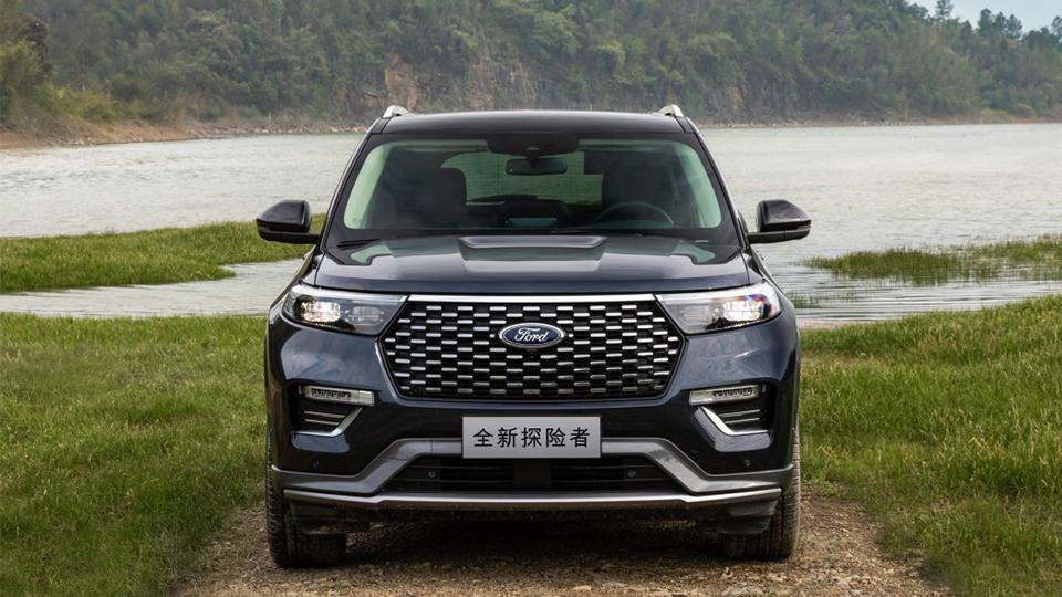 最新款长安福特探险者7座suv车型,中大型suv探险者值不值得买
