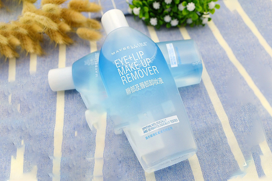 贫民窟女孩必备，300搞定一套彩妆，超平价拒绝踩雷