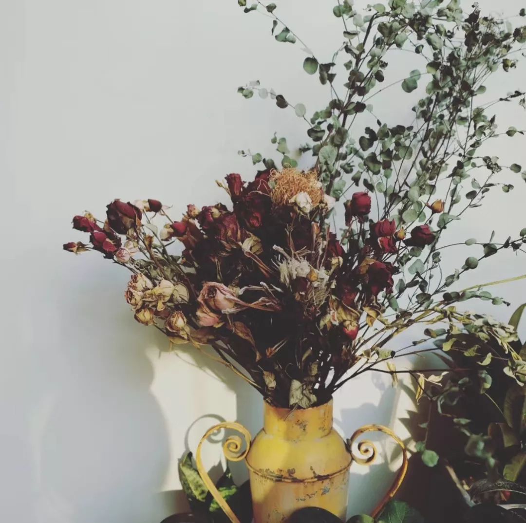 花艺是花店吗,花店还是花艺工作室