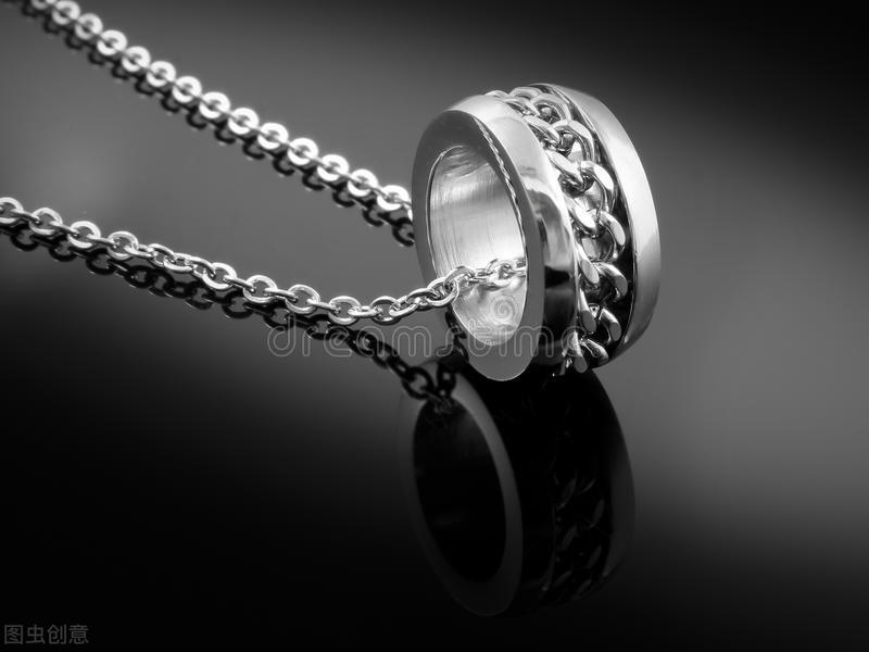 七夕送女朋友什么礼物排行榜,七夕给异地女朋友送什么礼物