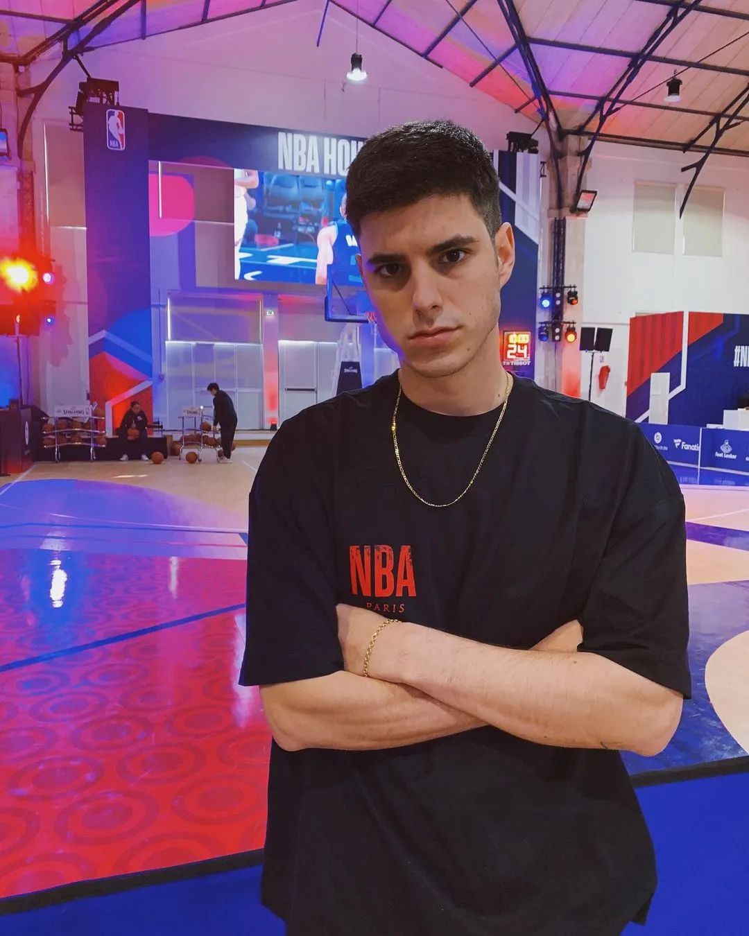 西班牙高颜值男模27岁,西班牙男身高