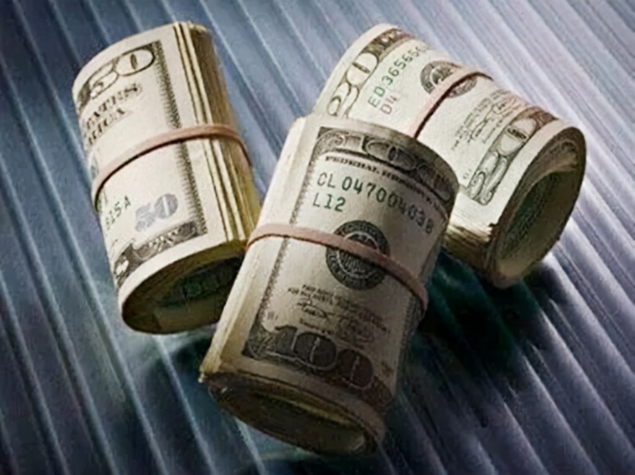 一个国家的悲剧：美国如何成为全球“*交性**易”第一目标国