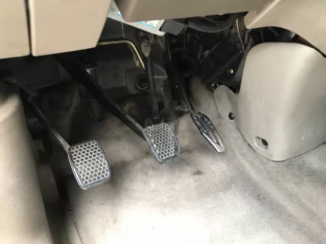 30万奔驰宝马奥迪入门车型怎么样,宝马奔驰奥迪30万左右怎么选