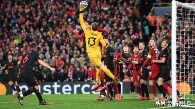 「欧冠实录」两大性格教练联手打造饕餮盛宴,今夜胜利属于足球