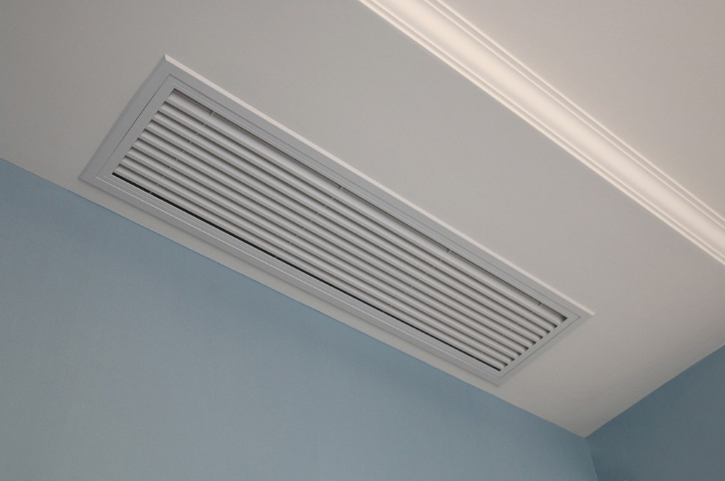 空调装中央空调还是挂式空调好,中央空调和普通空调哪个更实用