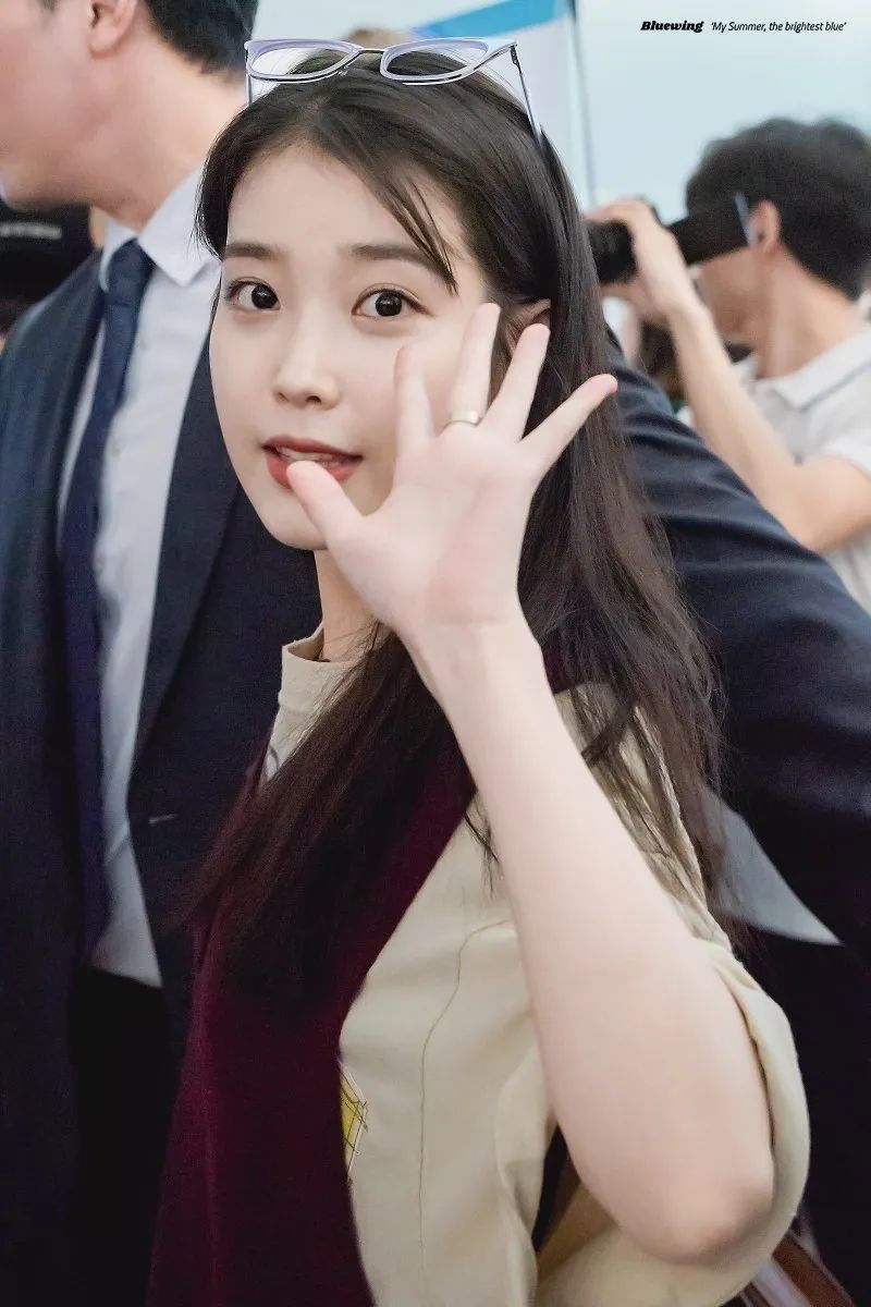 谭松韵是塌鼻子吗,谭松韵鼻子塌吗