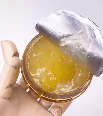 军训后要被晒成碳？史上最强晒后修复攻略，让你快速白回来