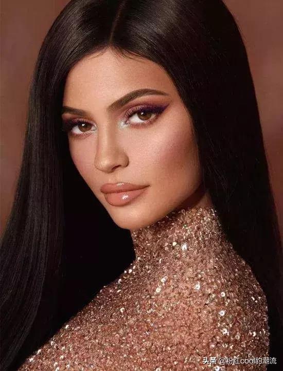 这些女明星不务正业，却轻松圈钱1个亿