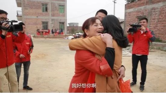 霸屏央视55分钟,霸屏30秒央视