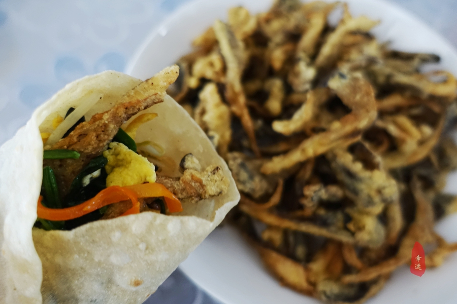 做好的春饼怎么吃,春饼怎么烙又薄又软又好吃