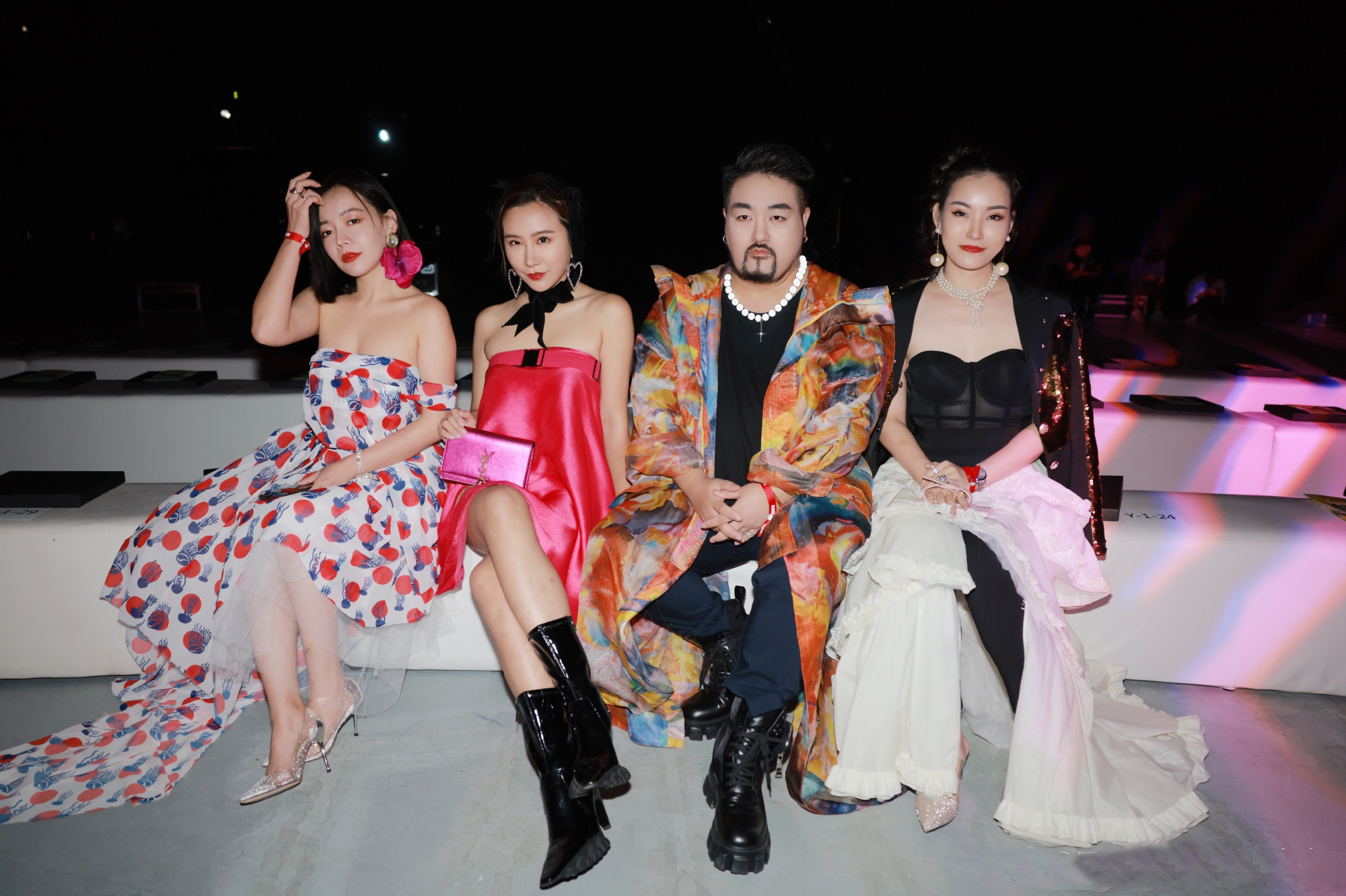 复古男胖子穿搭风格,少年感穿搭教程胖子男