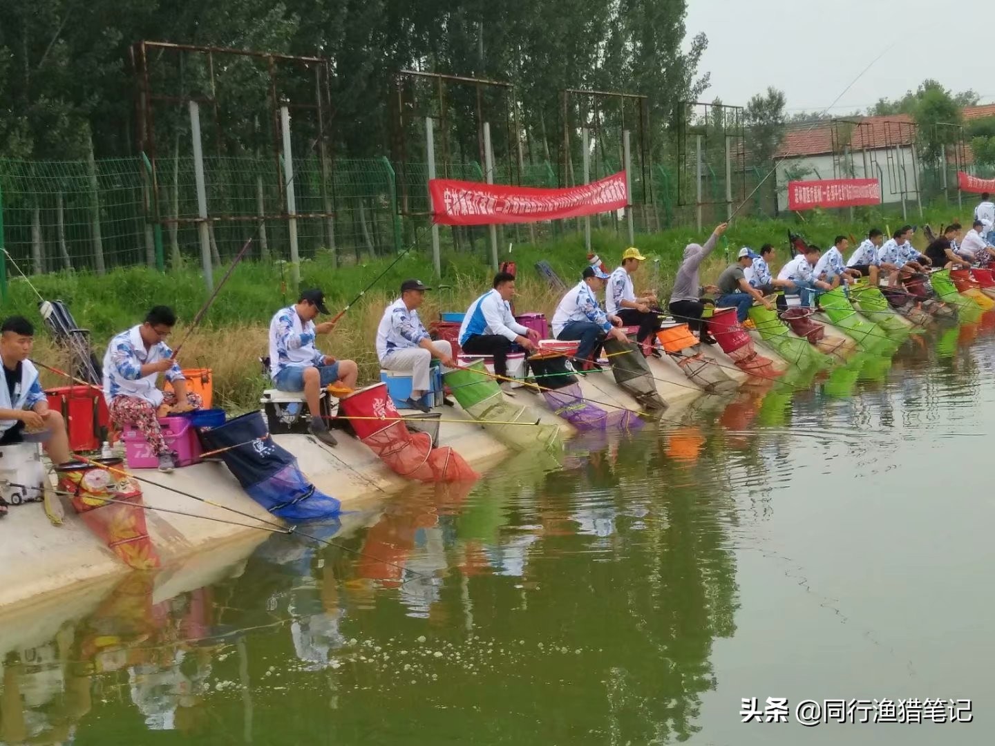 台钓怎么抛竿落点准确,台钓为什么抛竿老是往右偏一点