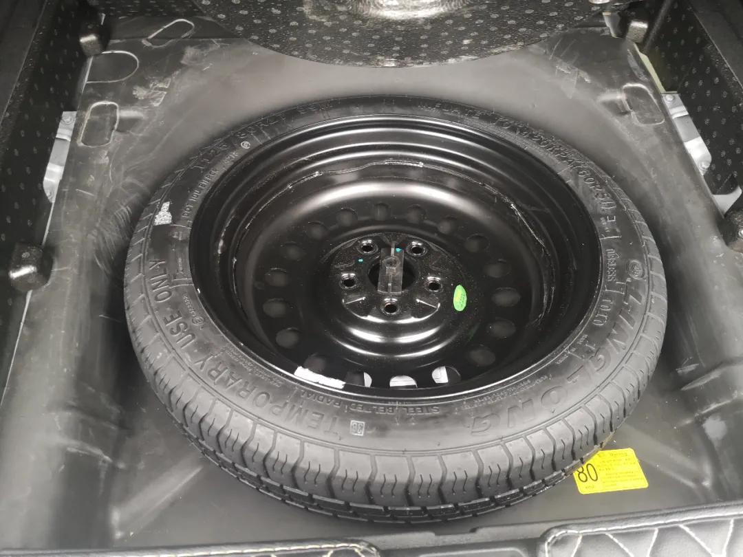 二手吉利缤越和昂克赛拉哪个好,吉利缤越和领克02怎么选