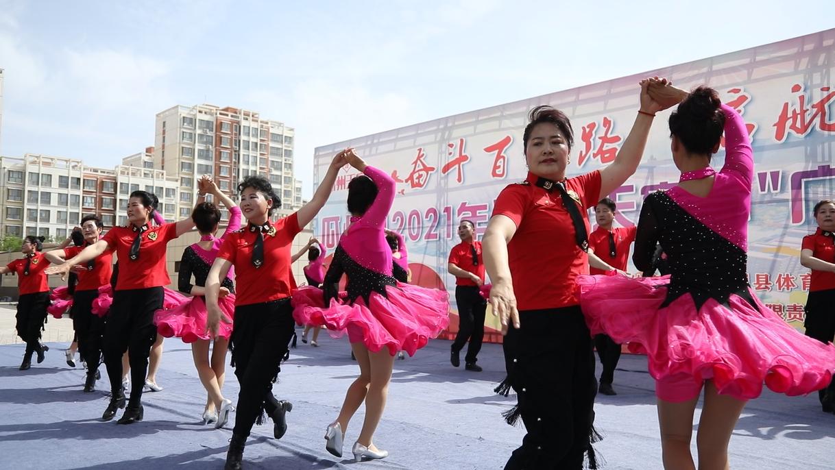 瓜州县举办2021年“新洲天寓杯”广场舞健身操大赛