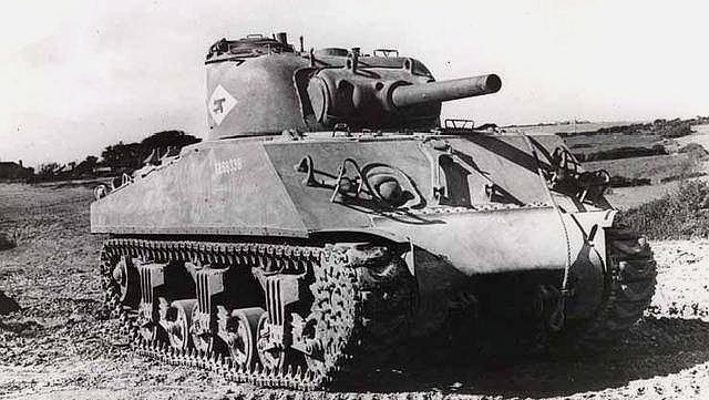 二战m4中型坦克图片高清,二战中国m4a4坦克