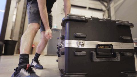 波士顿动力机器狗首个开箱视频：53万，我买到了啥？