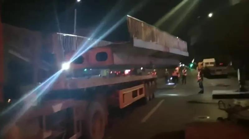 功成身退！中山这座30年天桥今日凌晨拆除