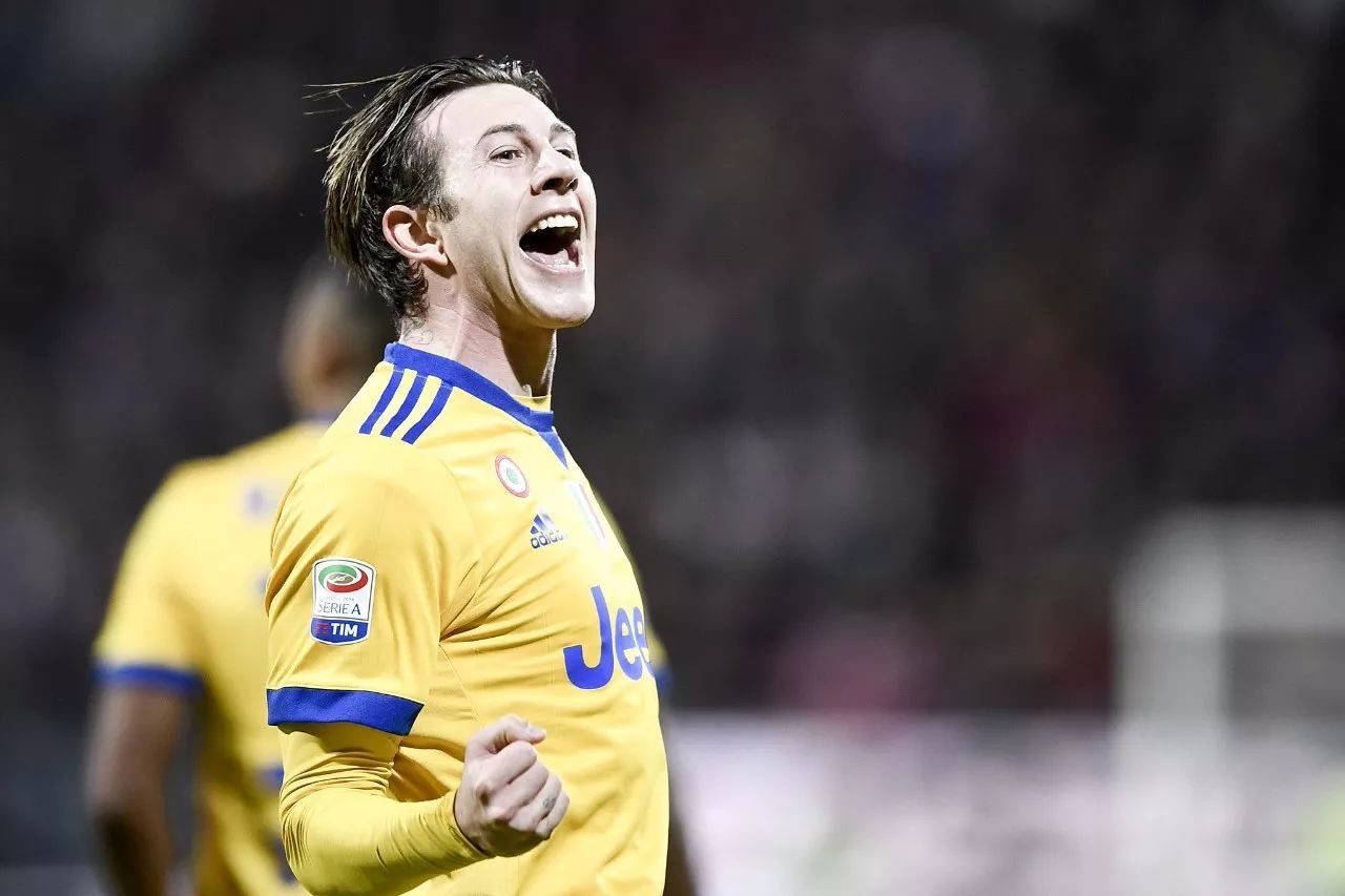 尤文图斯5号球衣2019,尤文图斯10号迪巴拉球衣