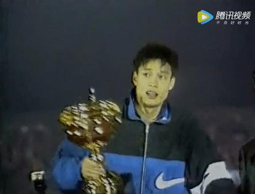 申花俱乐部成立三十周年,风雨26年