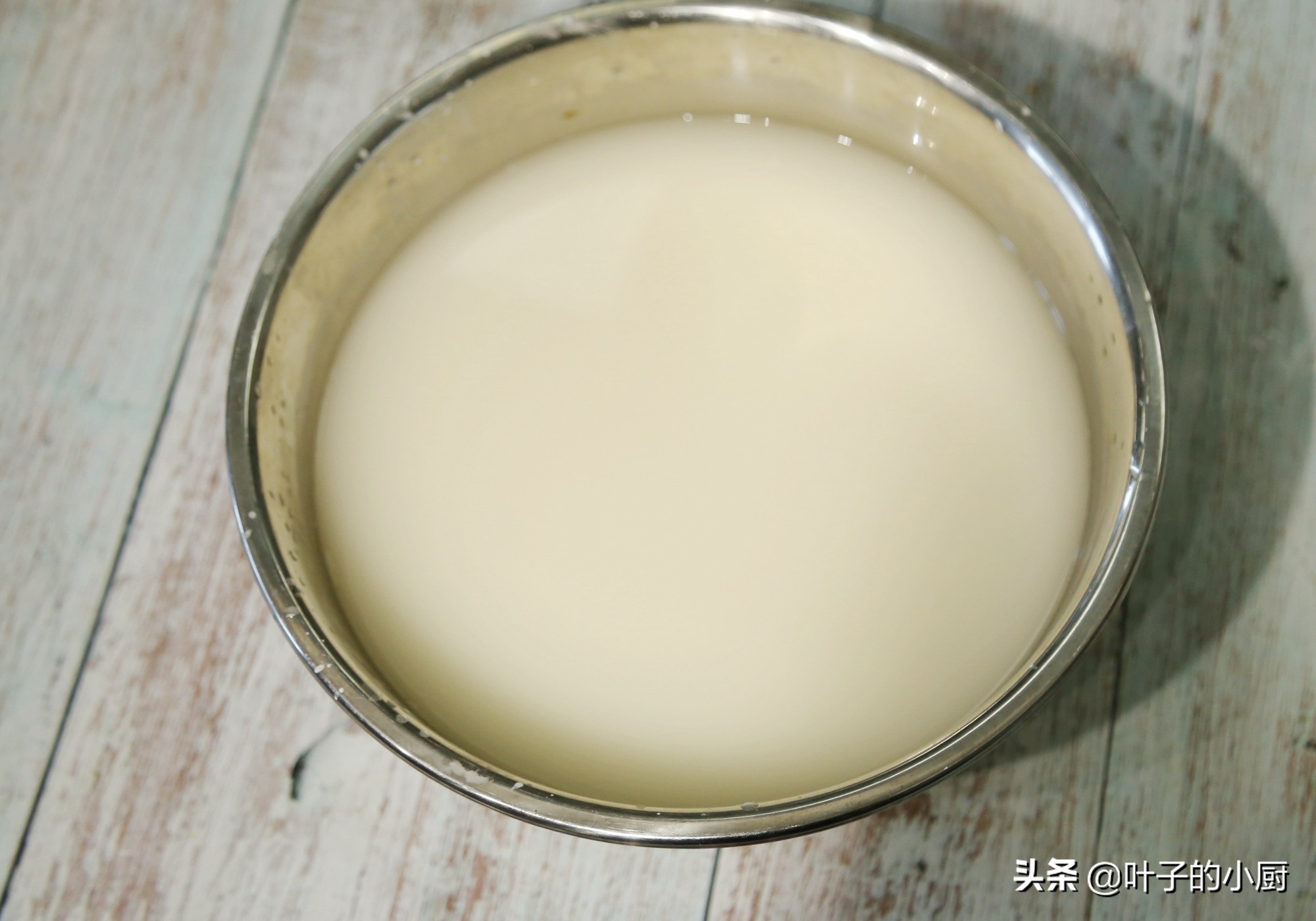 正宗做凉皮的方法和技巧,凉皮为什么发粘干裂