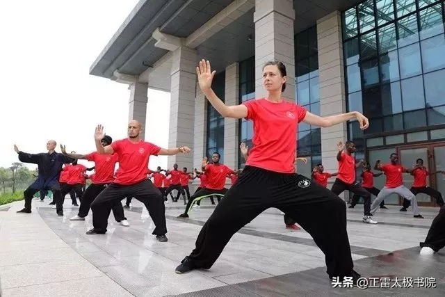 能“内脏按摩”者方为真太极